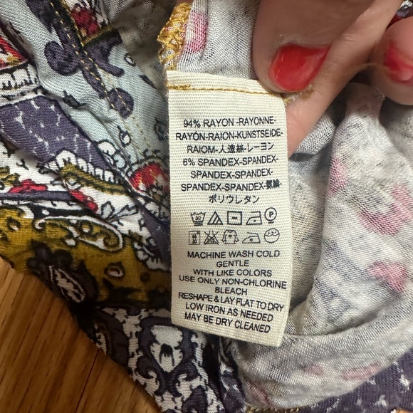 Free People Chase Me Paisley Knit Turtleneck Blouse Womens Sz Small - Picture 3 of 7